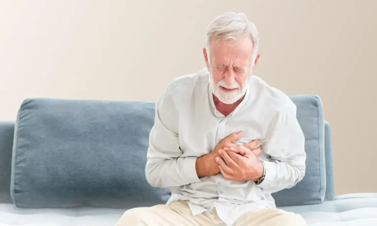 درد حمله قلبی